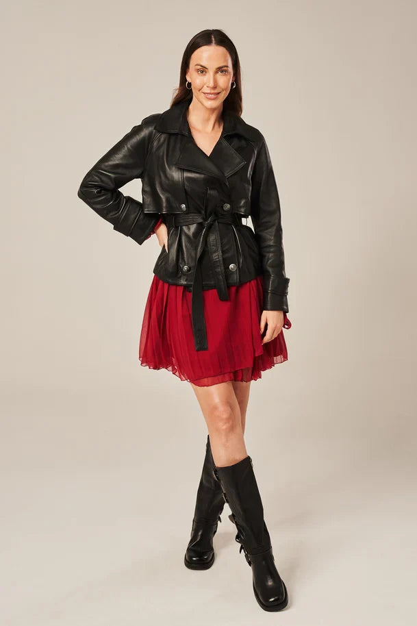 Nythera - Women's Black leather jacket with belt